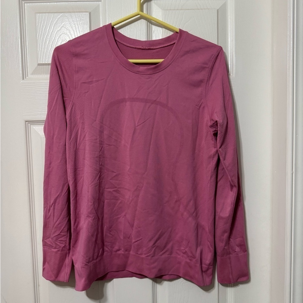 Lululemon relaxed fit swiftly size 6 euc
